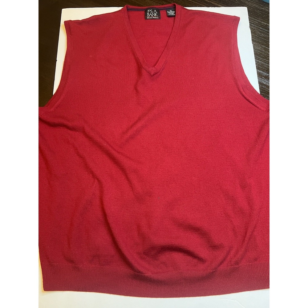 JOS A BANK Signature Collection Mens V Neck Sweater Vest Red Merino Wool XL